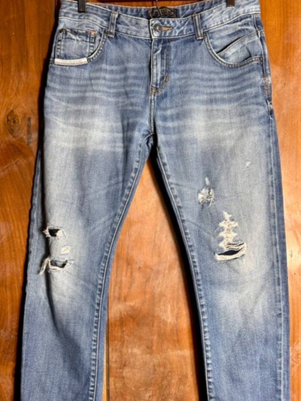 ZARA Z1975 Straight Leg Jeans Womens Sz 8 Mid Wash Distressed (34x27)